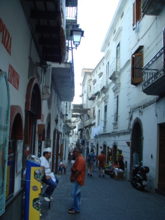 04 Amalfi street