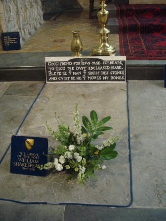 07 Shakespeare's grave