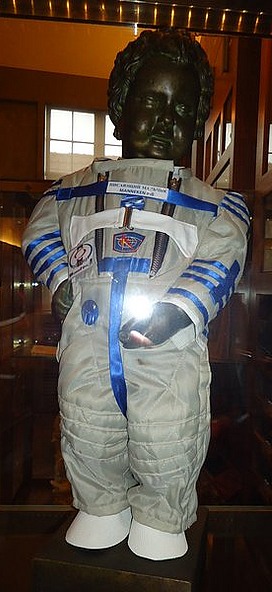 Manneken Pis - astronaut