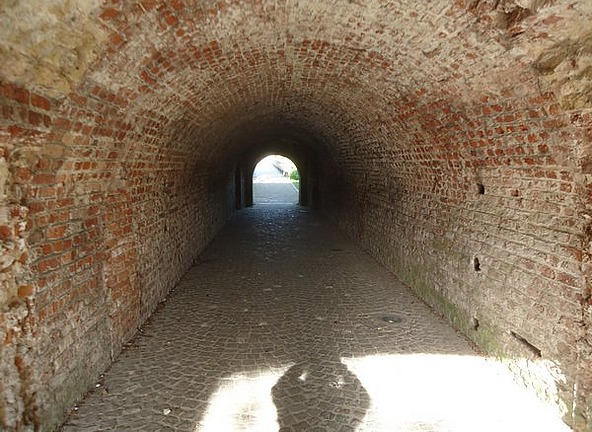 Rampart tunnel