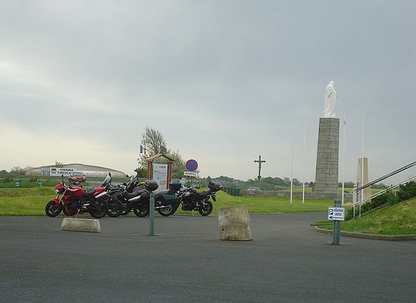 Gotta love motorcycle parking in France
